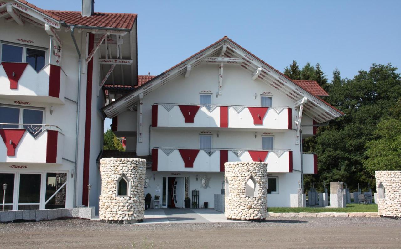 Zum Kreuzritter Aparthotel Wuestenrot Kültér fotó